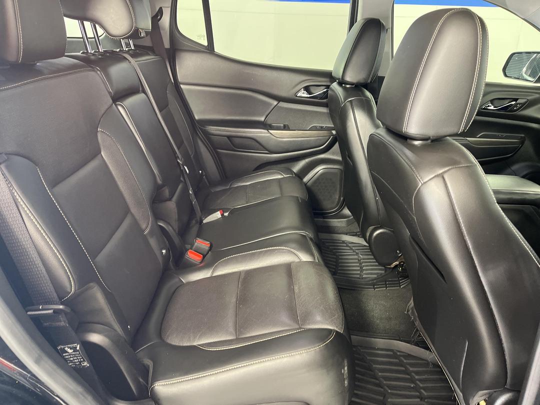 Photo '20' of Holden Acadia