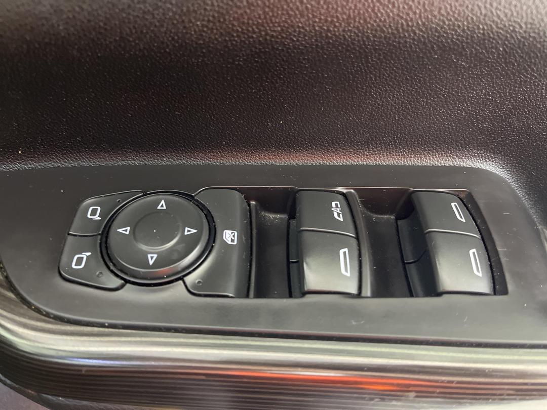 Photo '27' of Holden Acadia