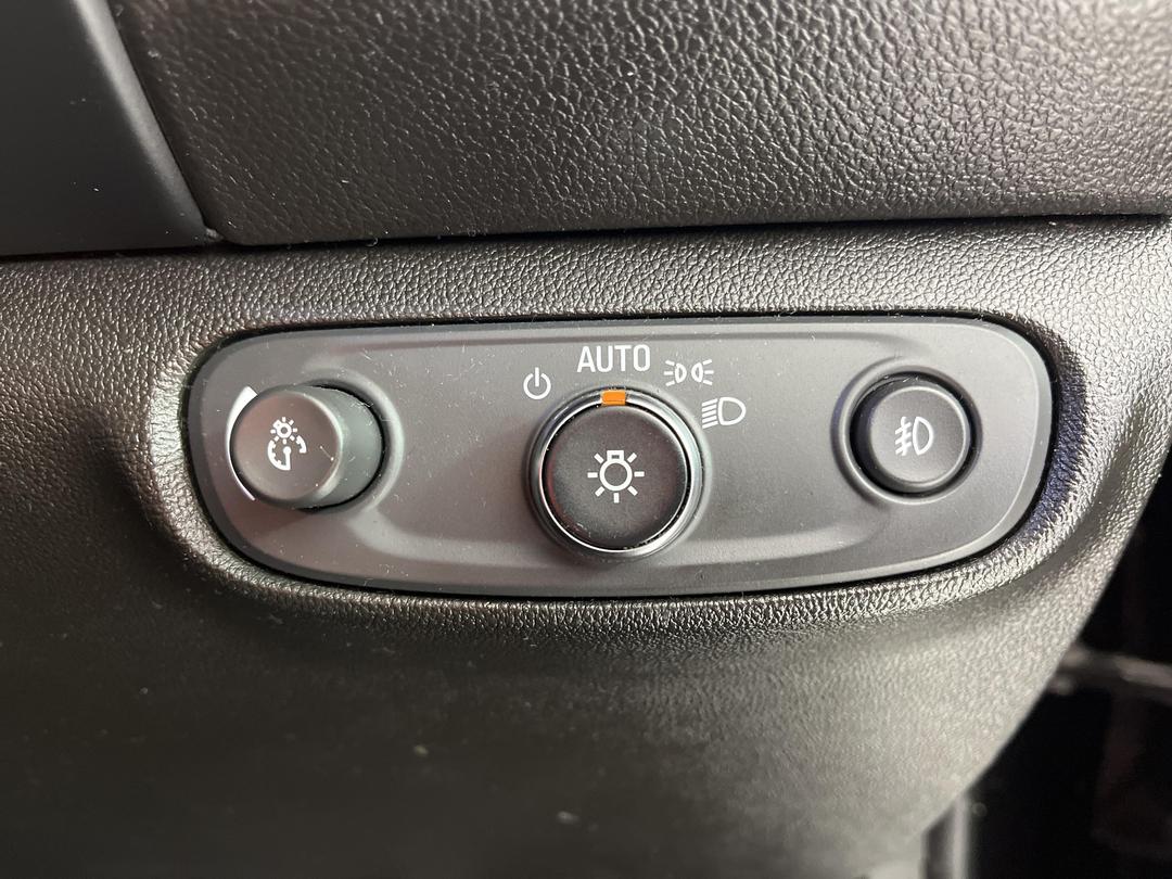 Photo '26' of Holden Acadia