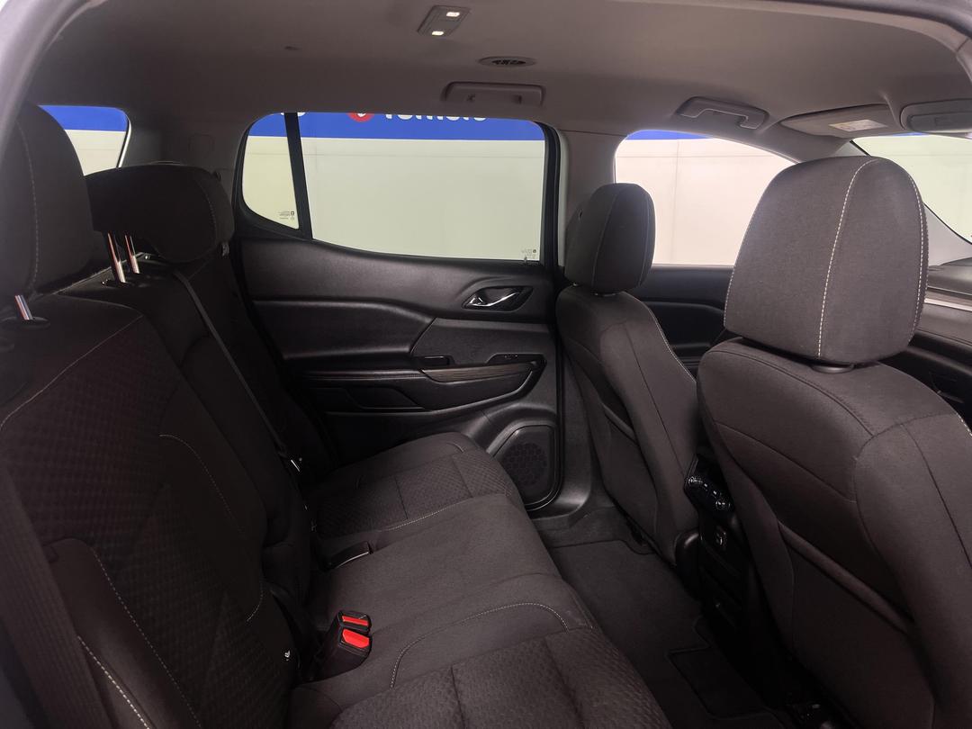 Photo '20' of Holden Acadia