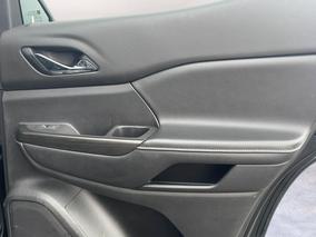 Photo '19' of Holden Acadia