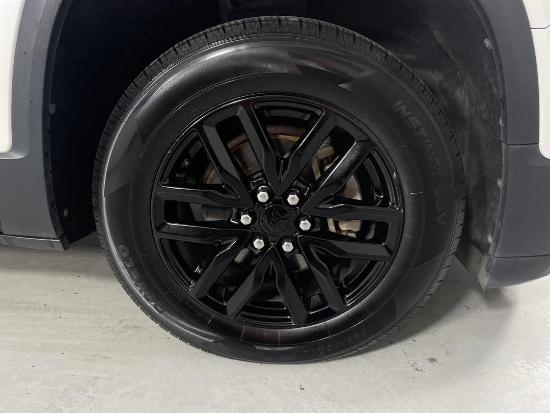 Photo '9' of Holden Acadia