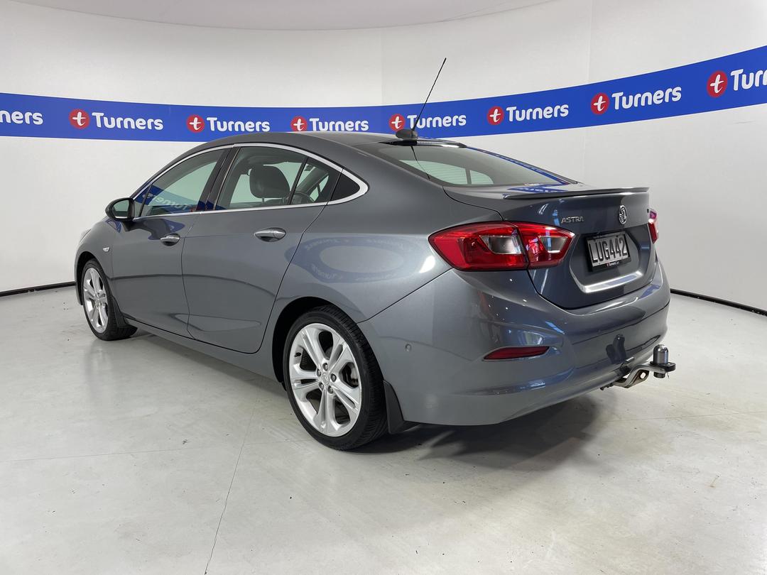 Photo '5' of Holden Astra