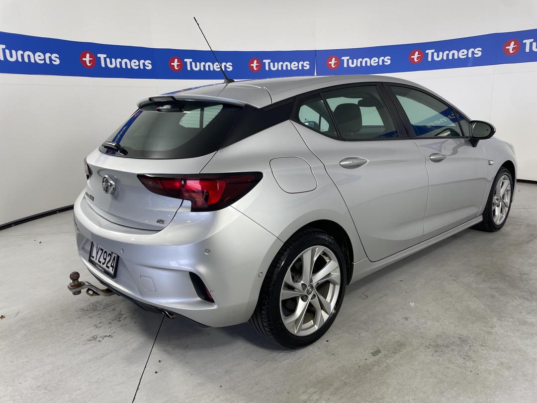 Photo '7' of Holden Astra