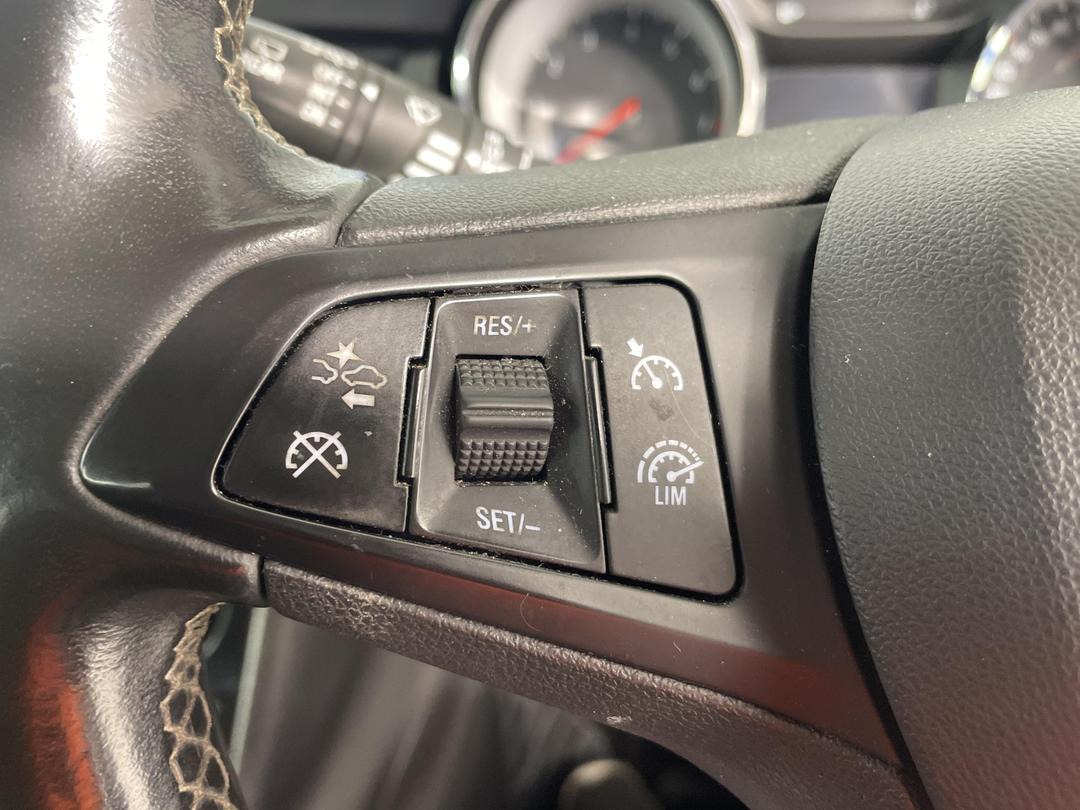 Photo '23' of Holden Astra