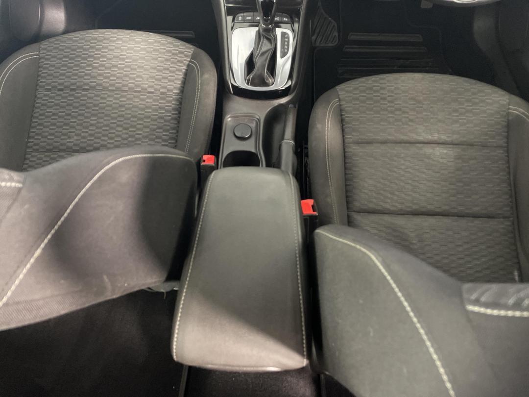 Photo '18' of Holden Astra