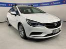Thumbnail '1' of Holden Astra
