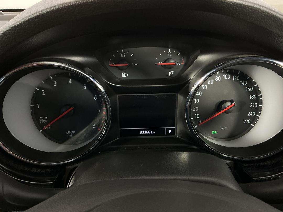 Photo '21' of Holden Astra