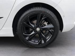 Photo '11' of Holden Astra