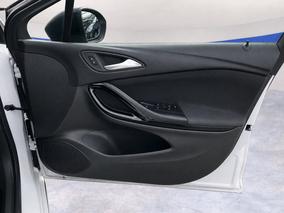 Photo '15' of Holden Astra
