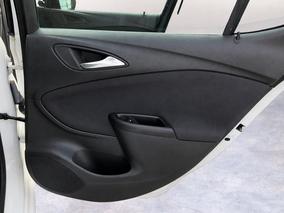 Photo '19' of Holden Astra