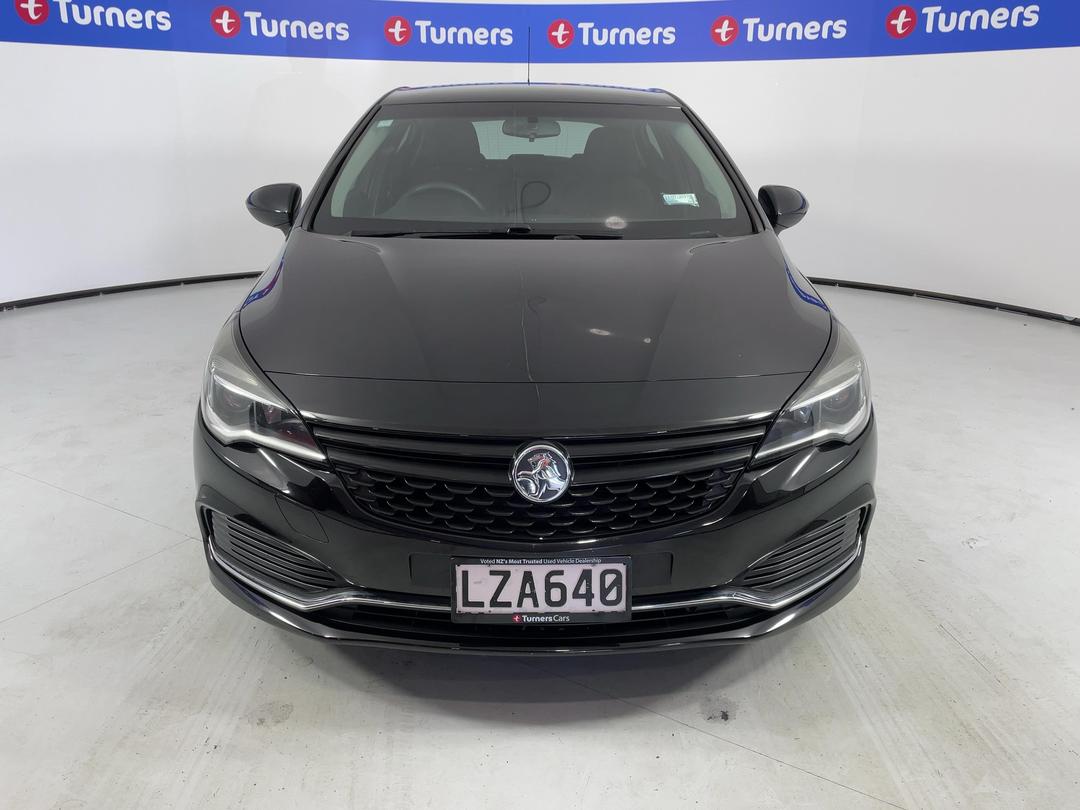 Photo '2' of Holden Astra