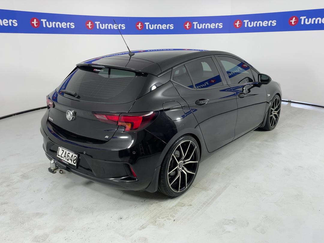 Photo '7' of Holden Astra