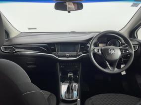 Photo '17' of Holden Astra