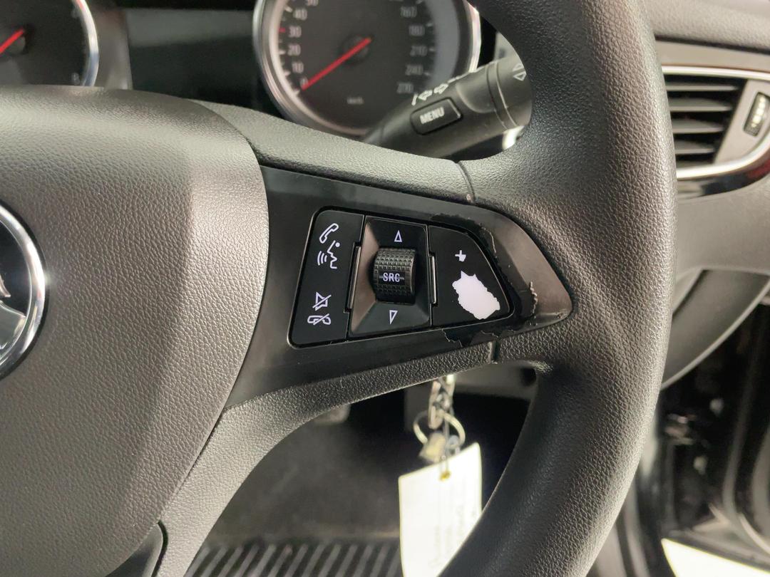 Photo '24' of Holden Astra