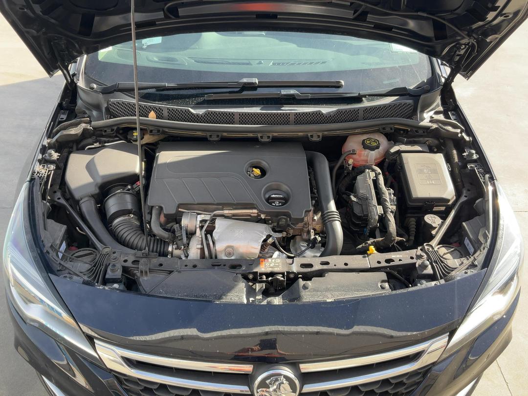 Photo '2' of Holden Astra RS Photo '2' of Holden Astra RS