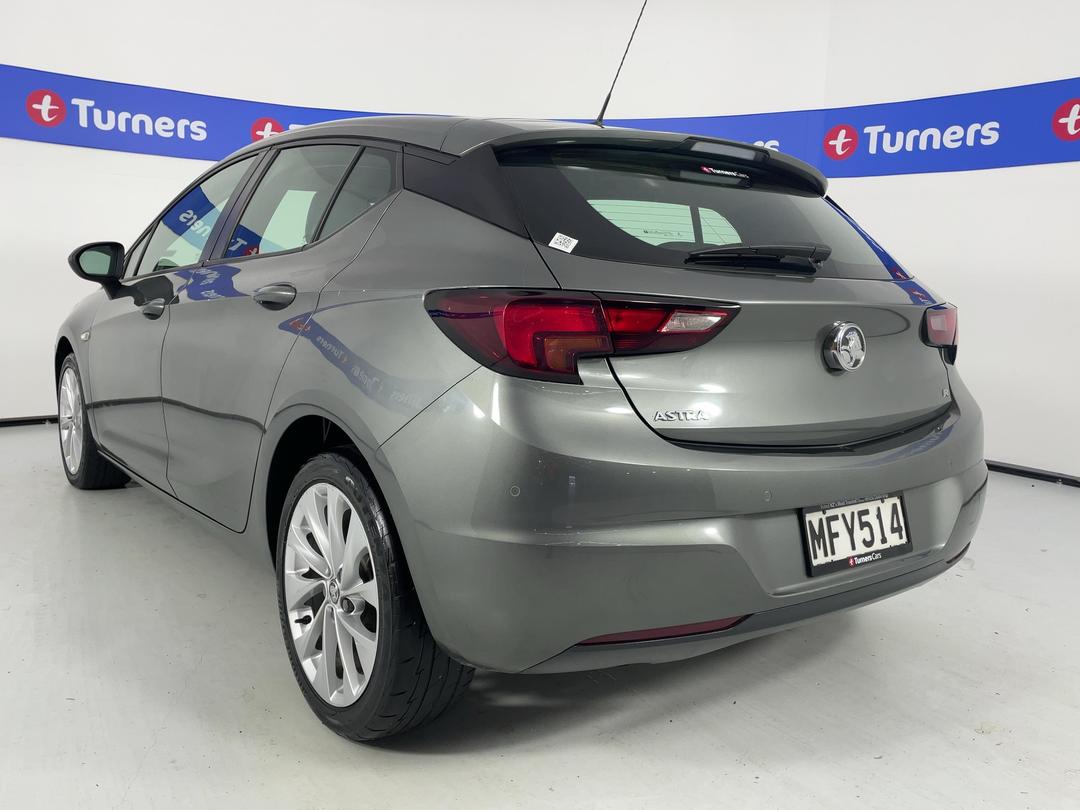 Photo '5' of Holden Astra