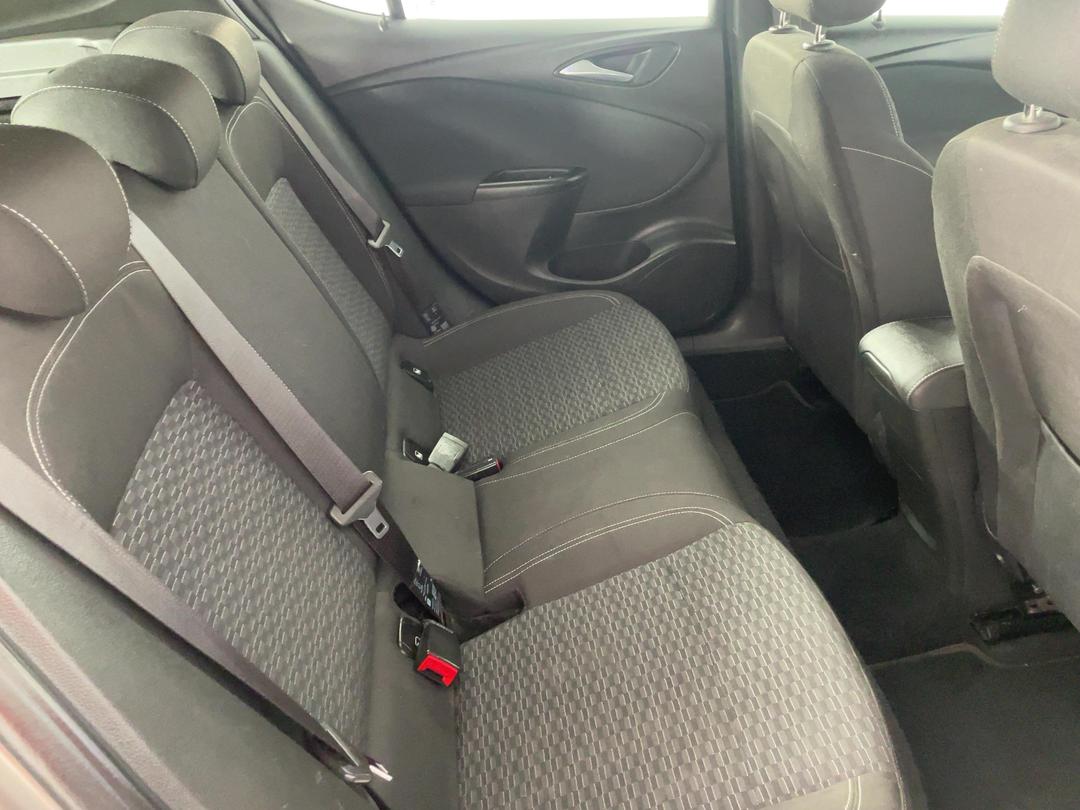 Photo '20' of Holden Astra