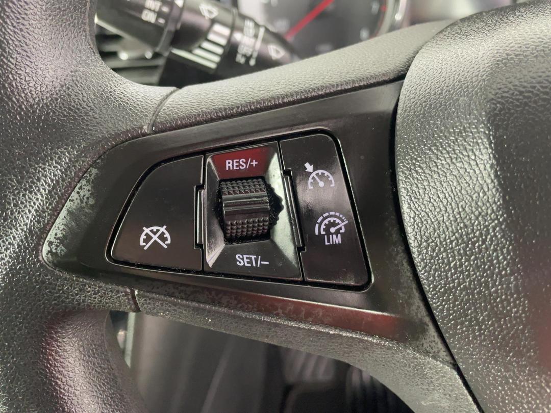 Photo '24' of Holden Astra