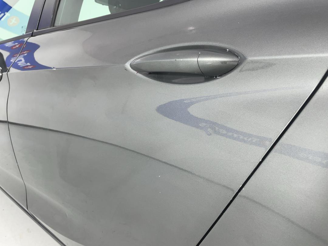 Photo '29' of Holden Astra