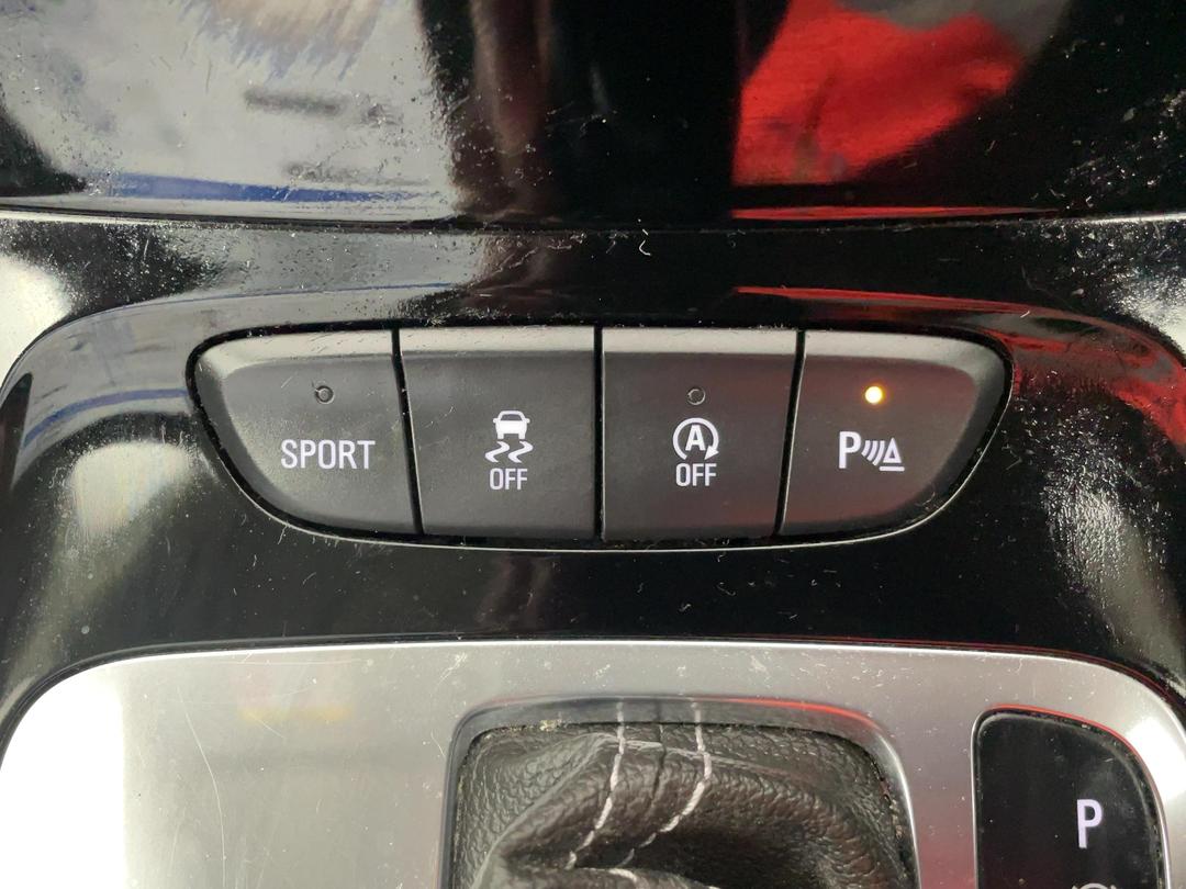 Photo '25' of Holden Astra