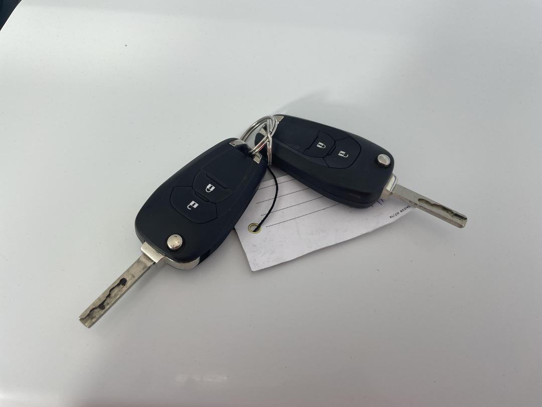 Photo '22' of Holden Colorado