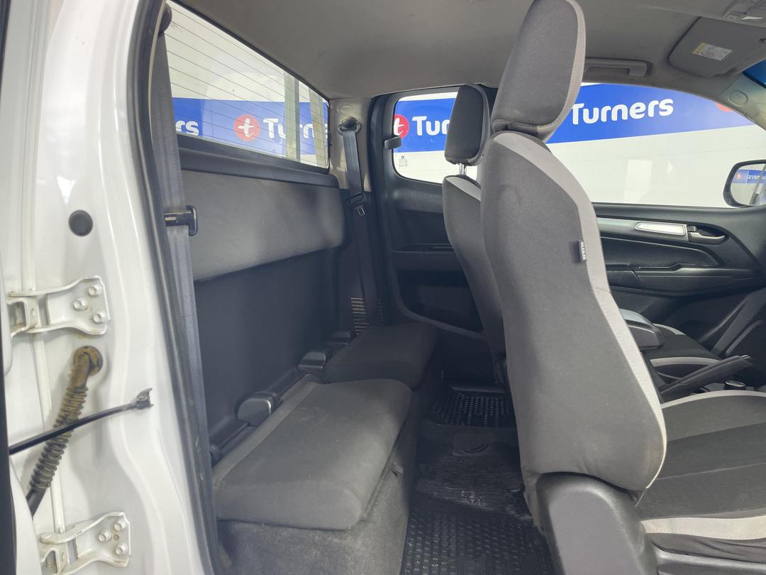 Photo '20' of Holden Colorado