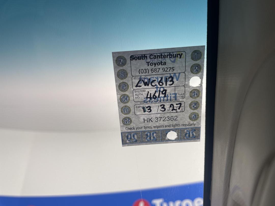 Photo '25' of Holden Colorado