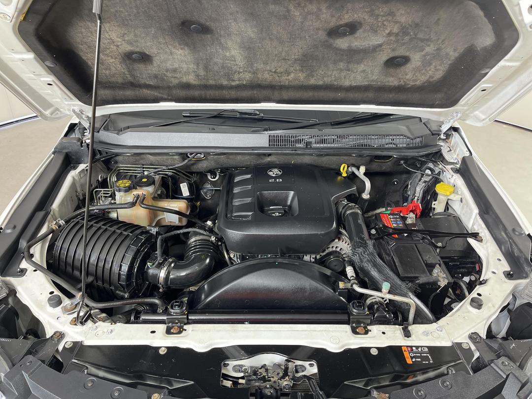 Photo '13' of Holden Colorado