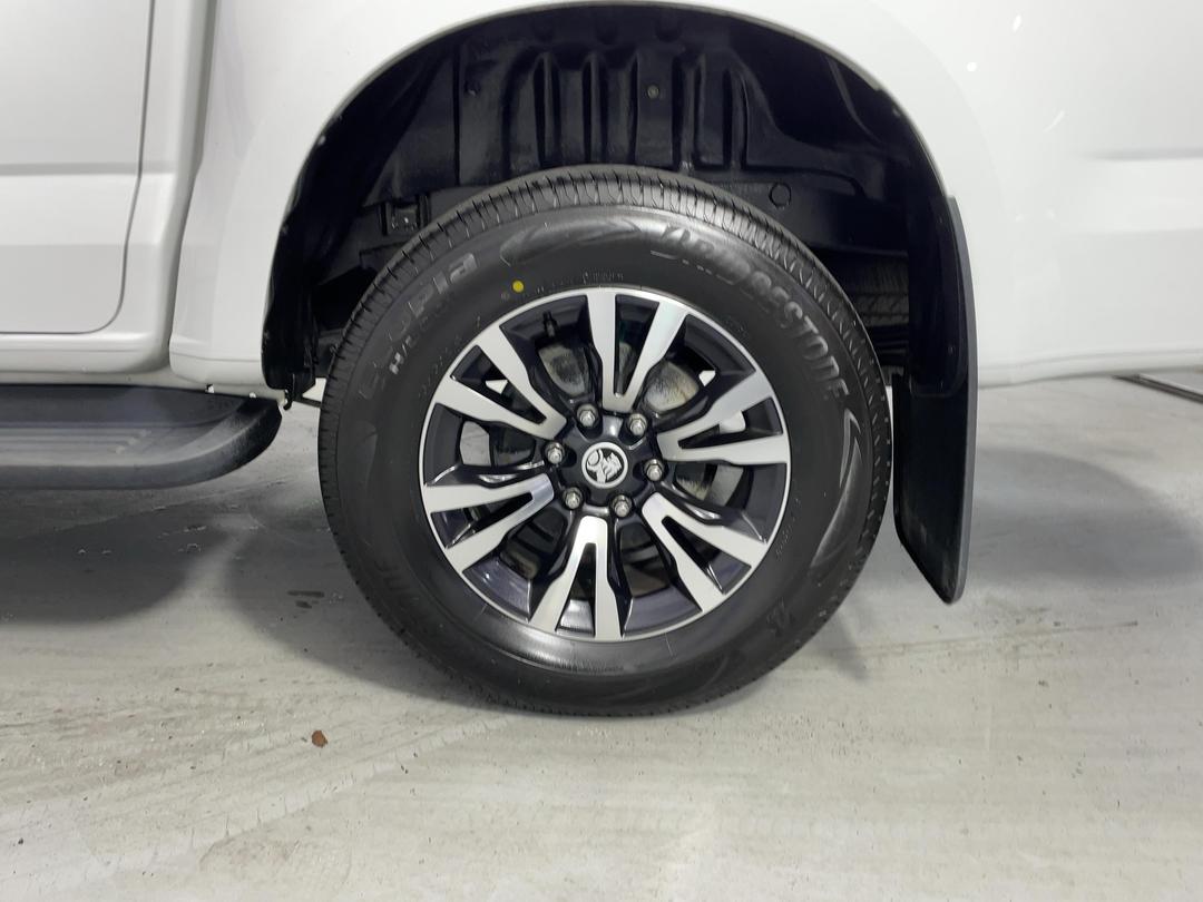 Photo '11' of Holden Colorado