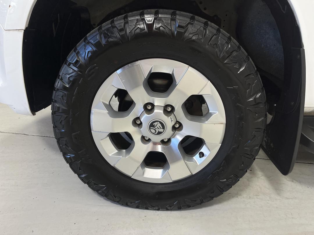 Photo '10' of Holden Colorado