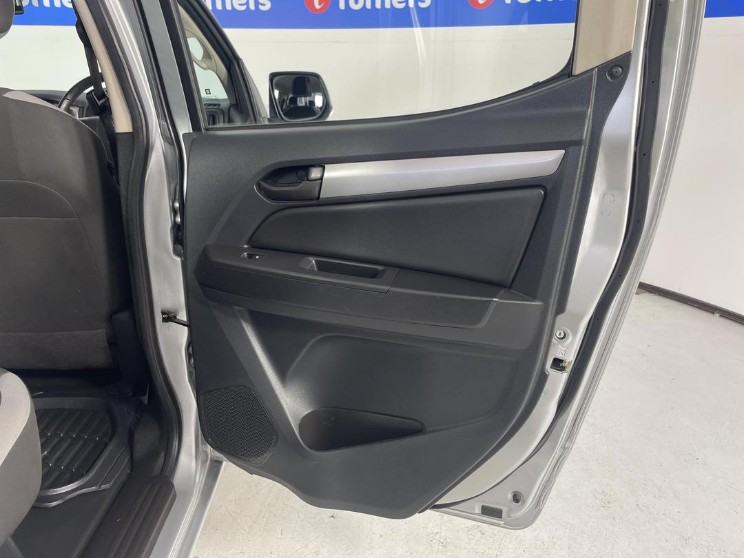 Photo '19' of Holden Colorado