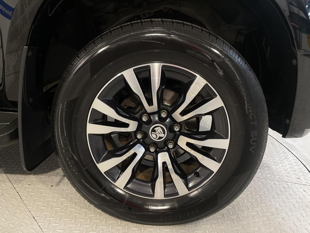 Photo '9' of Holden Colorado