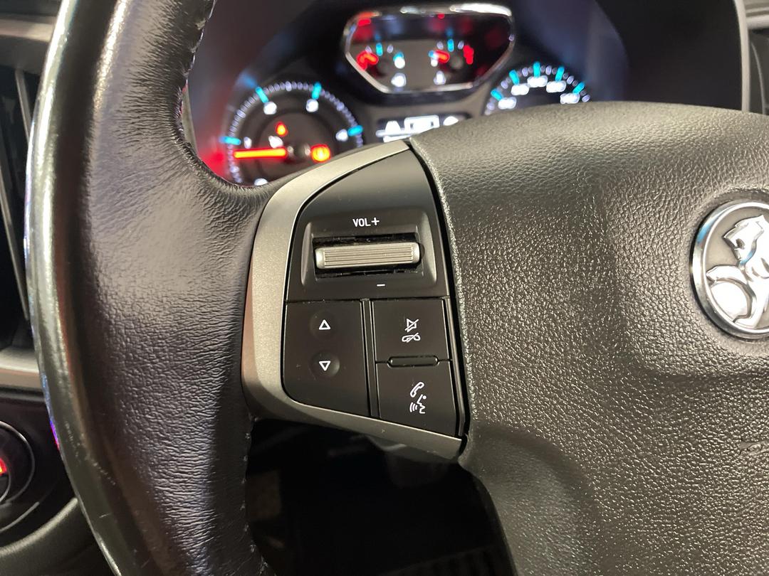 Photo '23' of Holden Colorado