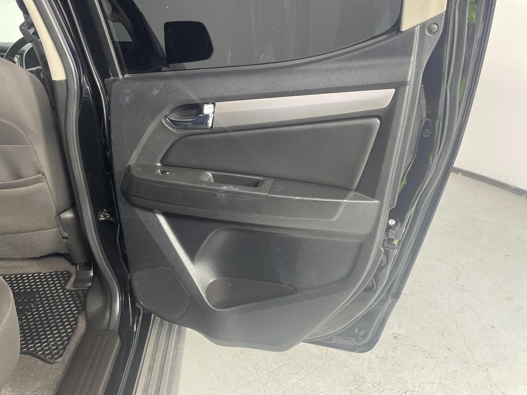 Photo '19' of Holden Colorado