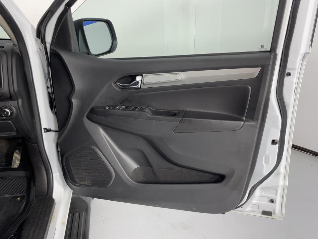 Photo '15' of Holden Colorado