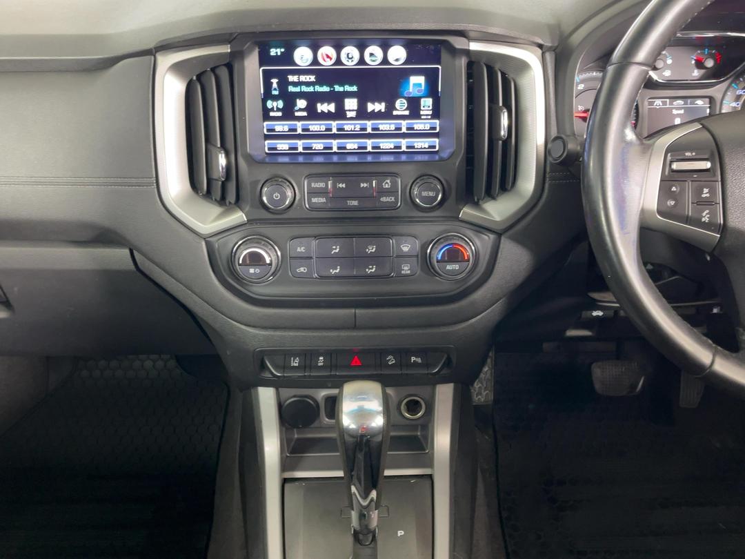 Photo '18' of Holden Colorado