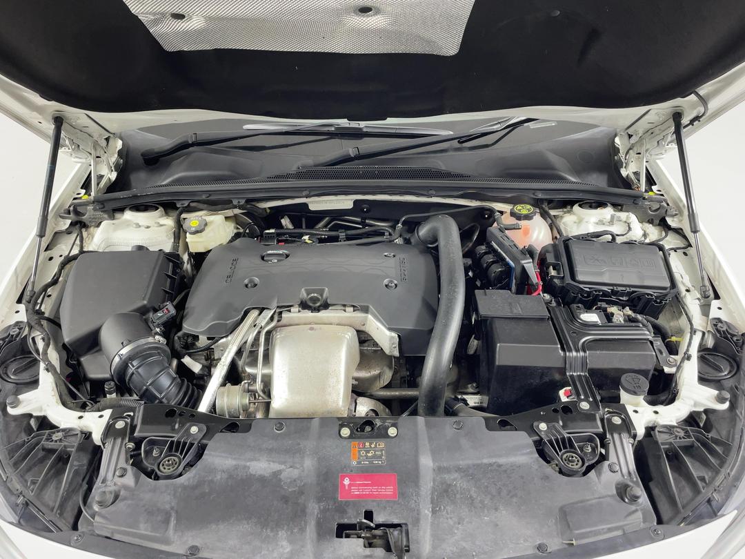 Photo '13' of Holden Commodore