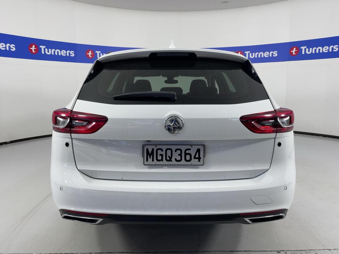 Photo '6' of Holden Commodore