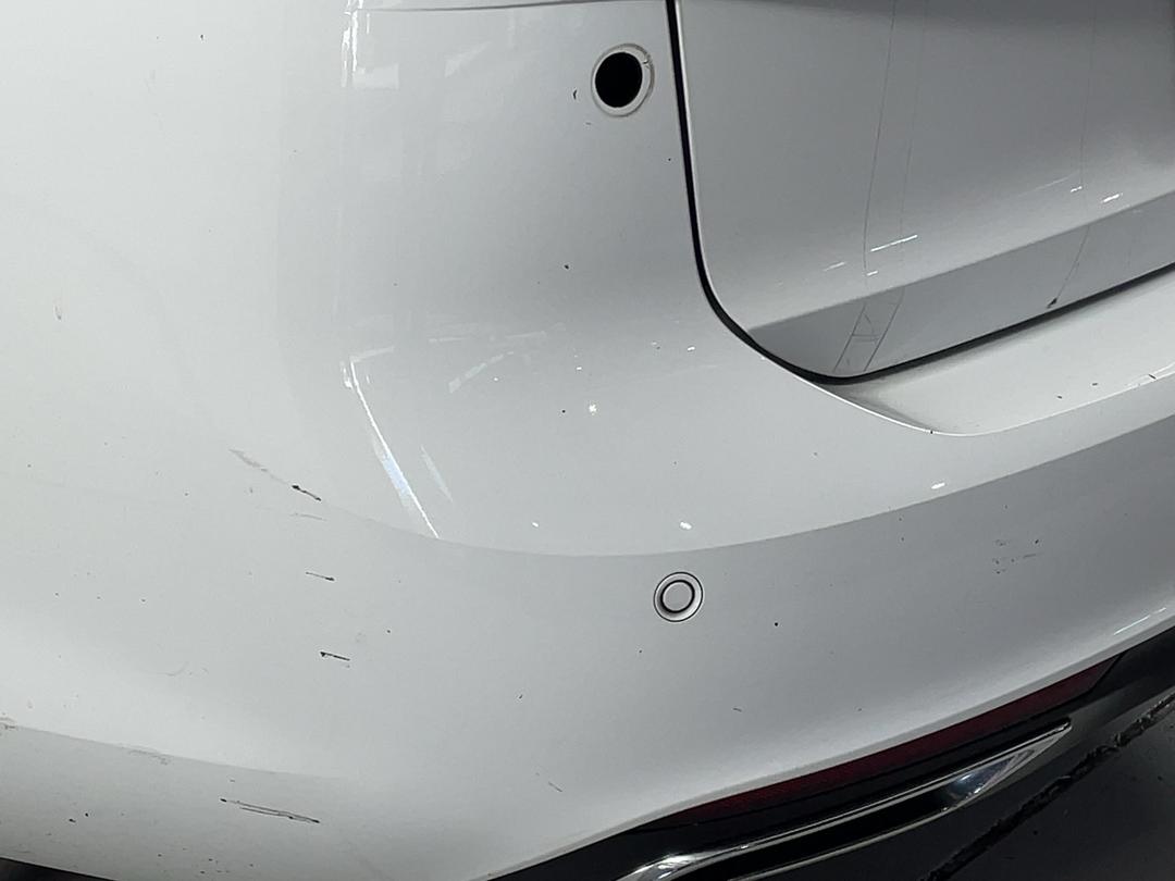 Photo '26' of Holden Commodore