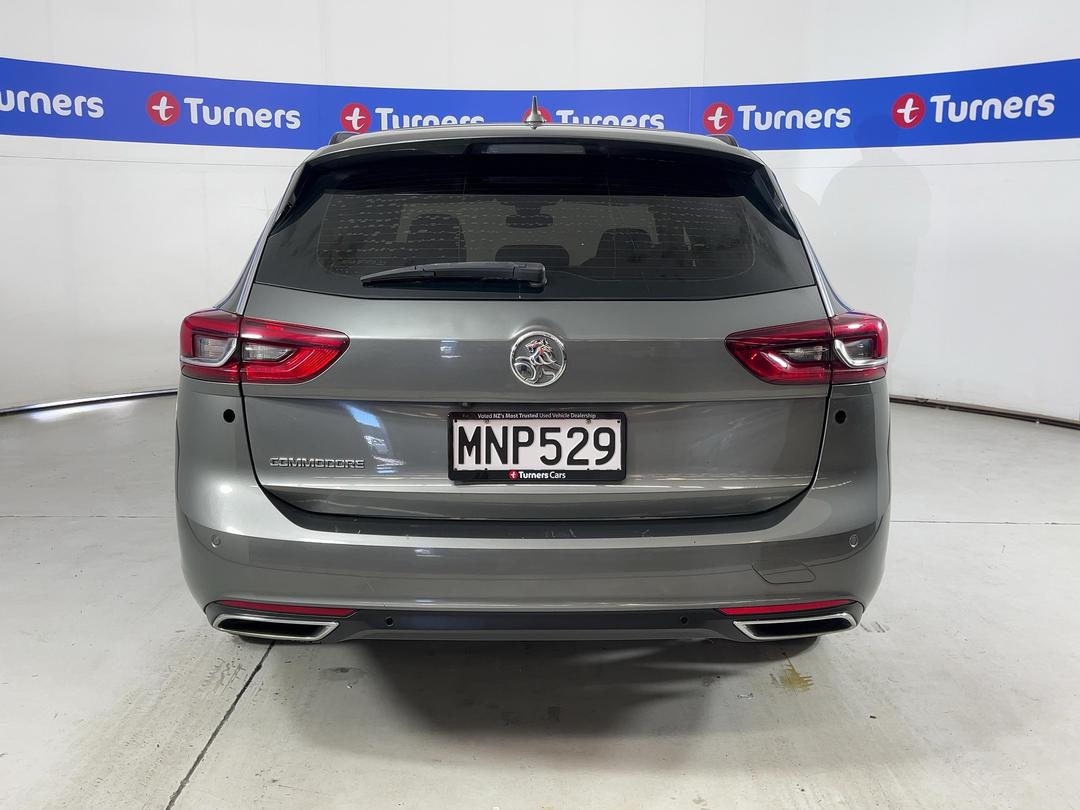 Photo '6' of Holden Commodore