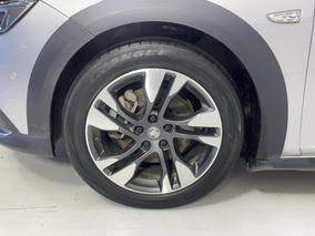 Photo '10' of Holden Commodore