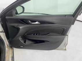 Photo '15' of Holden Commodore