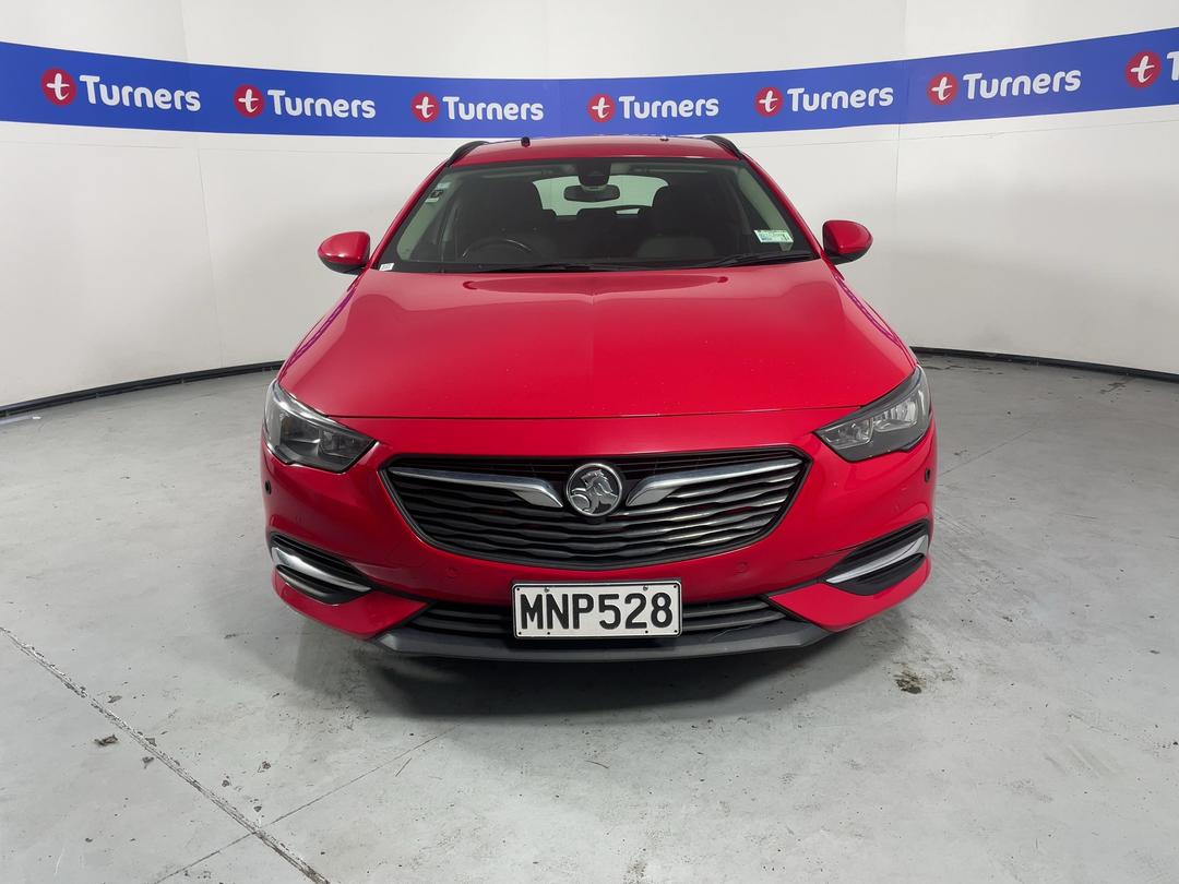 Photo '2' of Holden Commodore