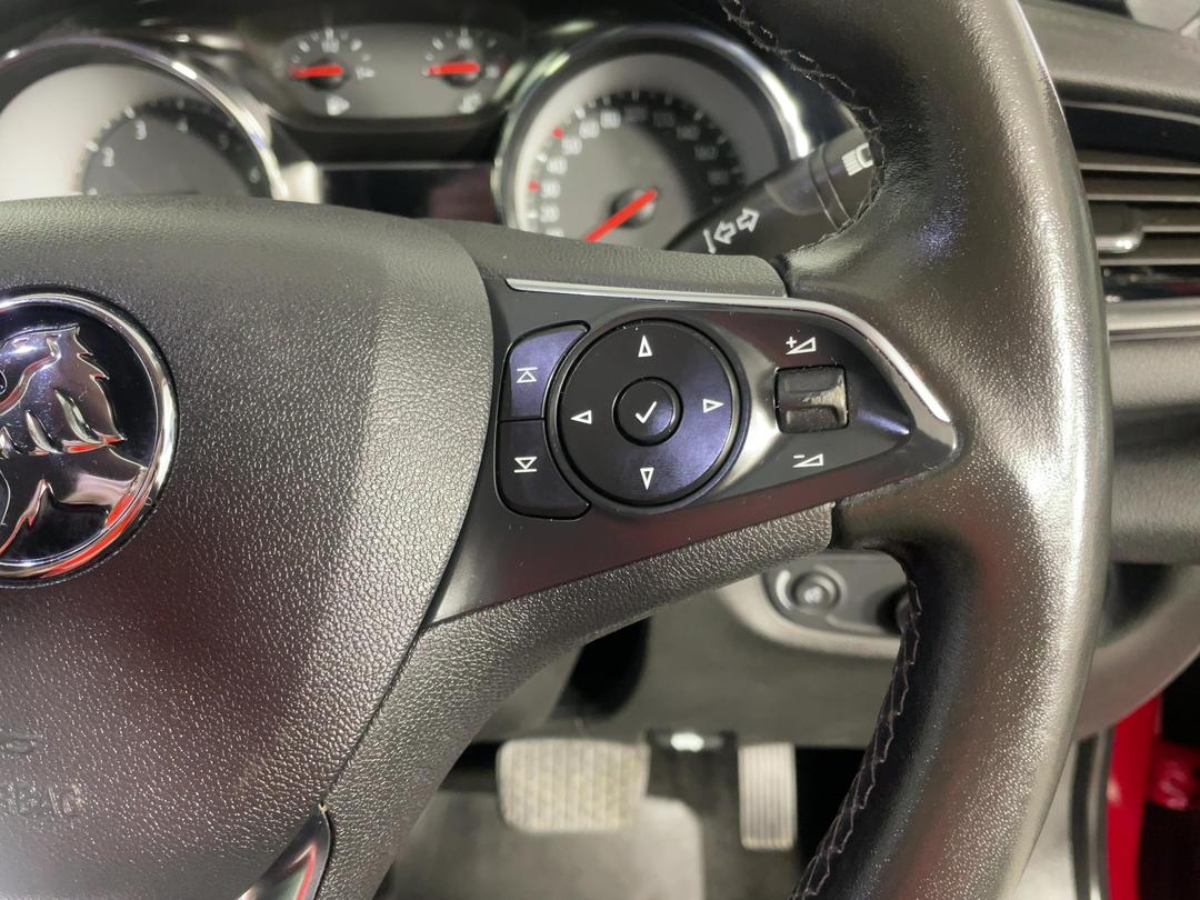 Photo '24' of Holden Commodore