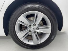 Photo '11' of Holden Commodore