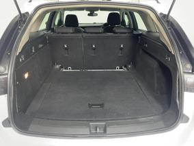 Photo '14' of Holden Commodore