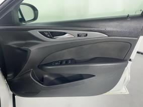 Photo '15' of Holden Commodore