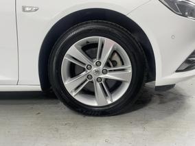 Photo '9' of Holden Commodore