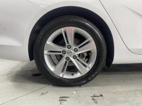 Photo '12' of Holden Commodore